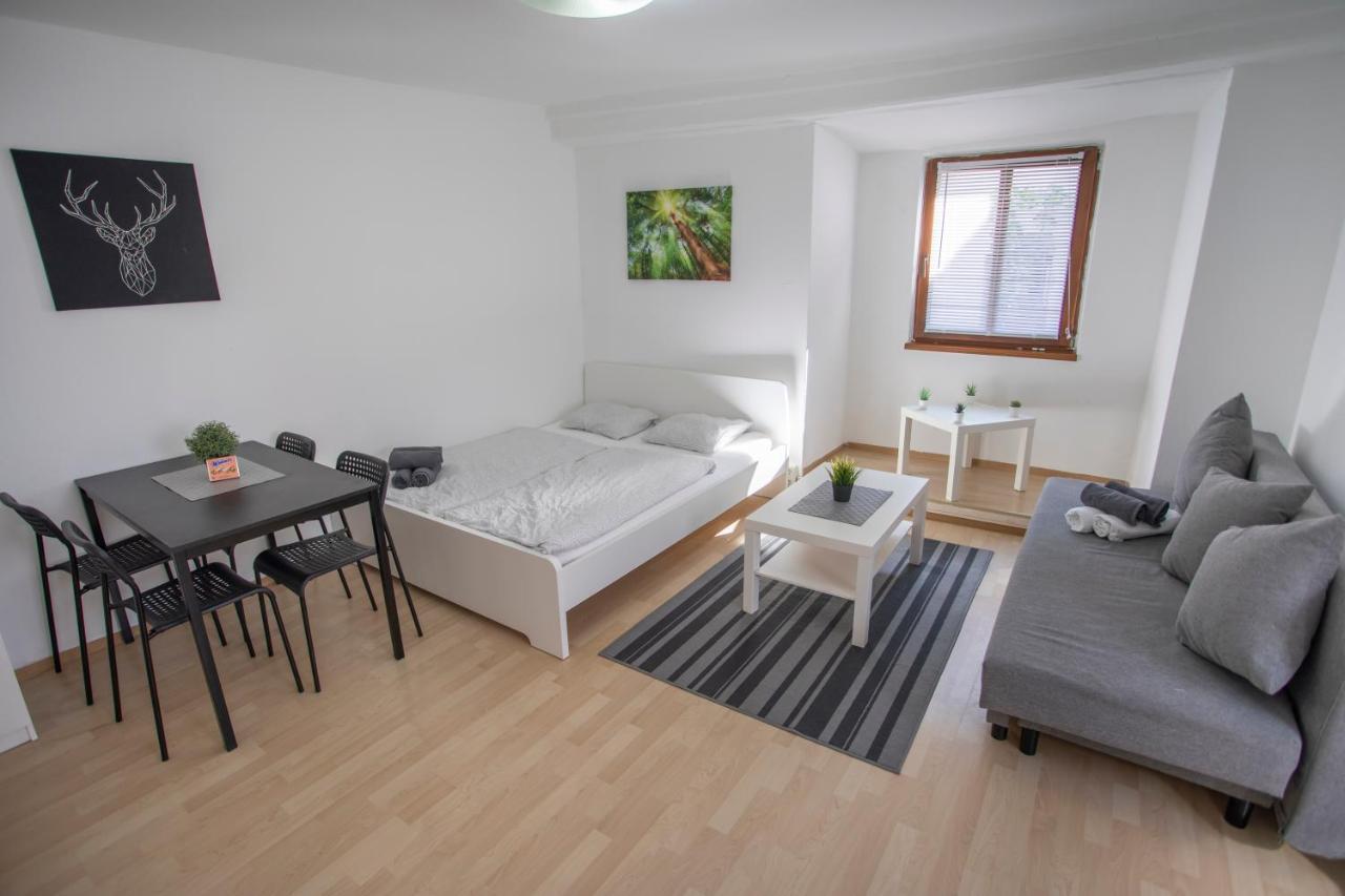 Old Town Studio Apartment ฮัลล์อินทีโรล ภายนอก รูปภาพ