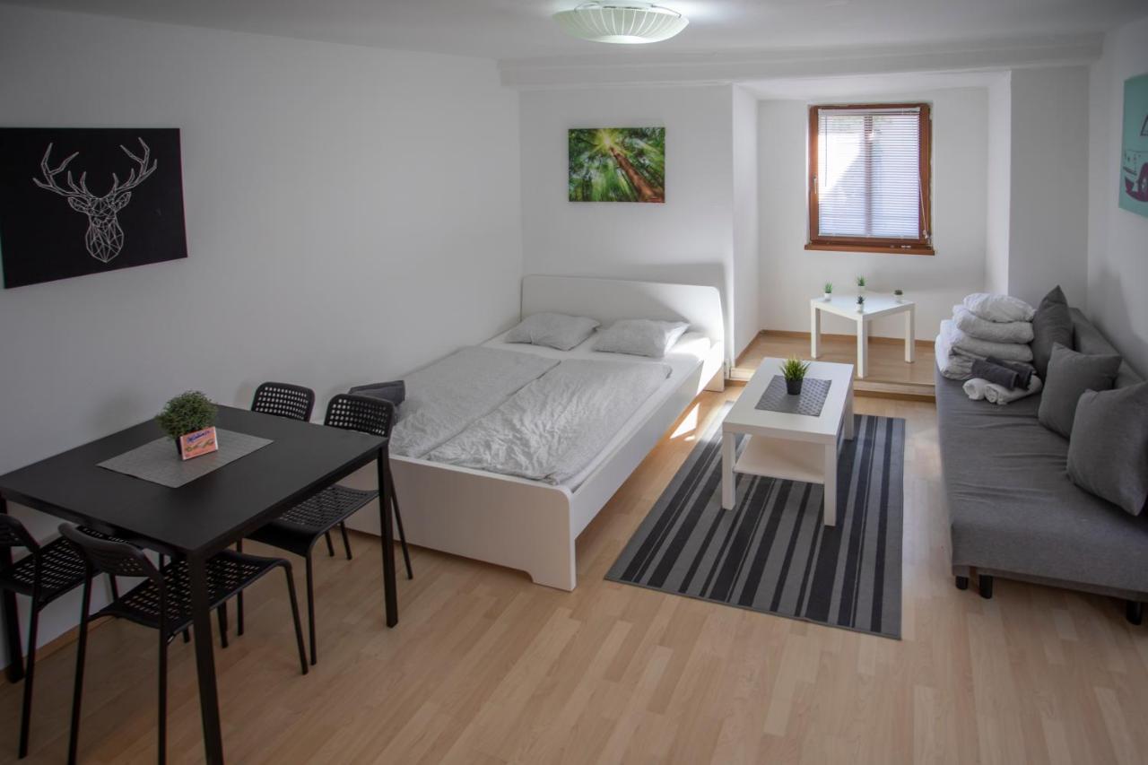 Old Town Studio Apartment ฮัลล์อินทีโรล ภายนอก รูปภาพ